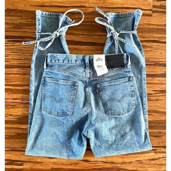 Levi's Made And Crafted Women's 501 Original Fit Selvedge Jeans Size 26X30 NWT - Picture 6 of 12